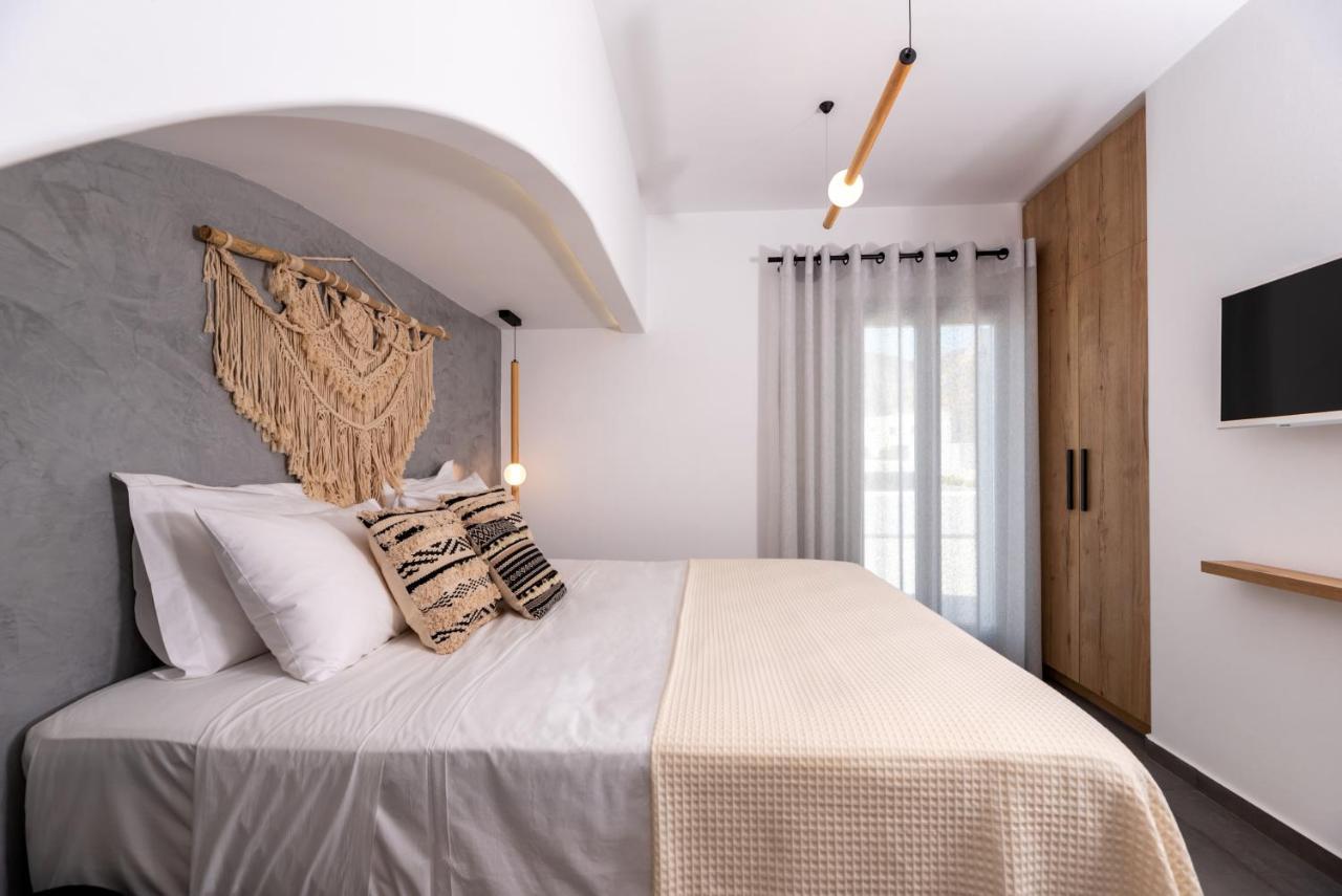 Modern Dome Homes Of Santorini Периса Екстериор снимка