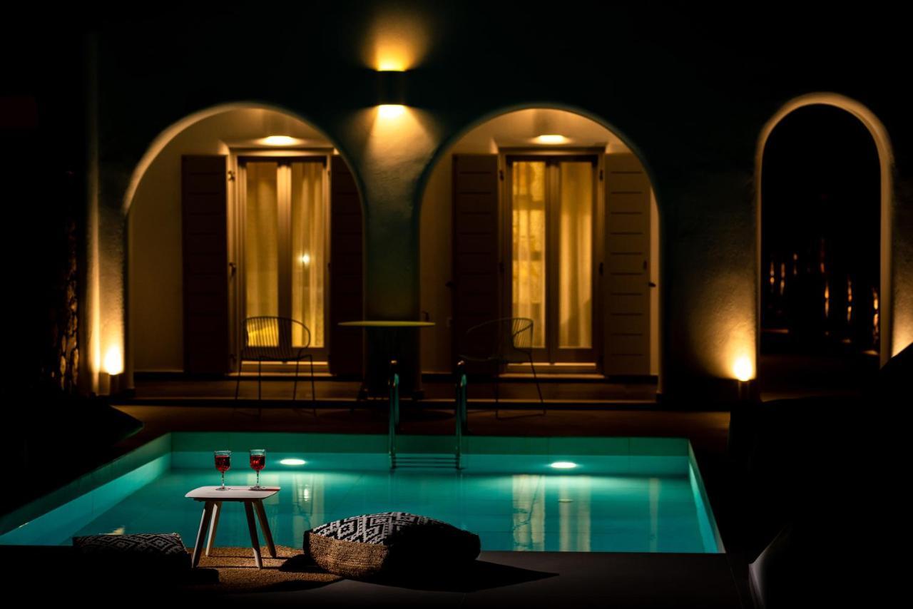 Modern Dome Homes Of Santorini Периса Екстериор снимка