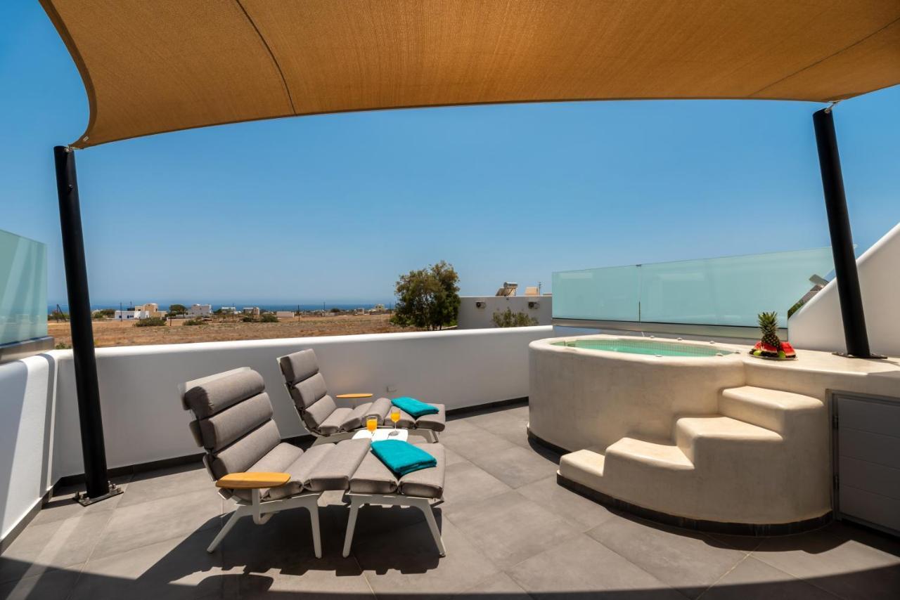 Modern Dome Homes Of Santorini Периса Екстериор снимка